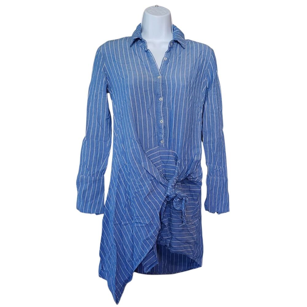 Socialite Womens Asymmetric Tunic Size XS Blue Striped Tie Front 1/2 Button Top